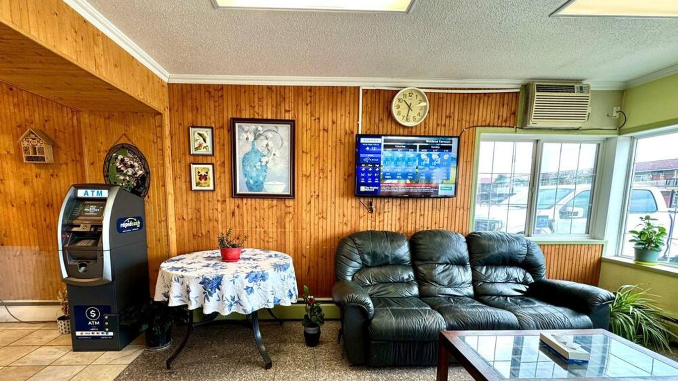 Silver Crest Lodge