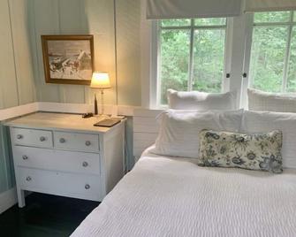 Arts & Crafts Cottage in picturesque Bayside, Maine - Northport - Habitación