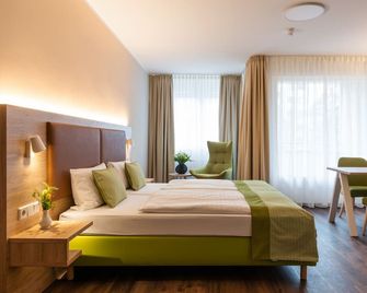 Gästehaus Lazarus - Berlin - Schlafzimmer