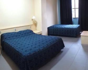 Hotel Las Americas - Caracas - Habitación