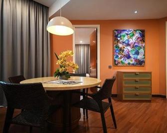 Acappella Klcc Suites - Kuala Lumpur - Dining room