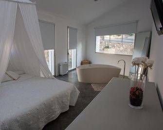 Hotel La Maga Rooms - Xàtiva - Bedroom