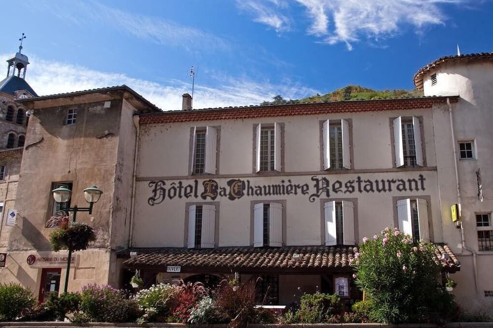 Logis Hotel Restaurant La Chaumière - Tournon-sur-Rhône - Bygning