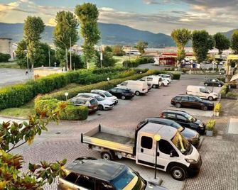 Hotel Ristorante Trendy - Prato - Vista del exterior