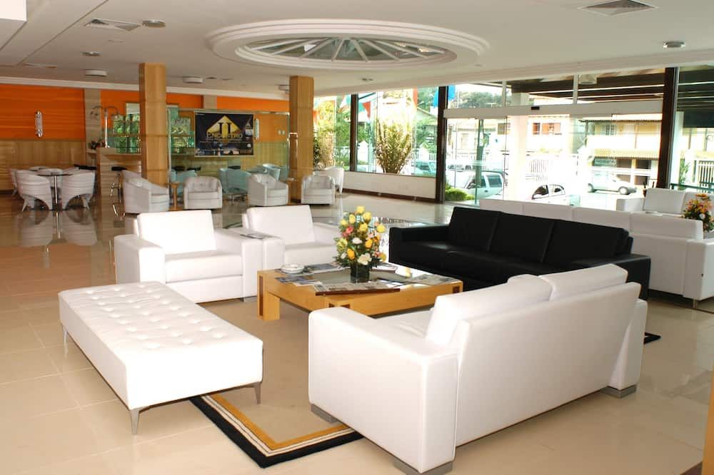Hotel Atlantico Buzios - בוזיוס