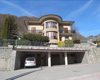 Hotel Mirage - Lanzada - Budova