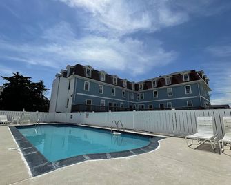 Wildwood Inn Hotel Beach & Boardwalk - ווילדווד - בריכה