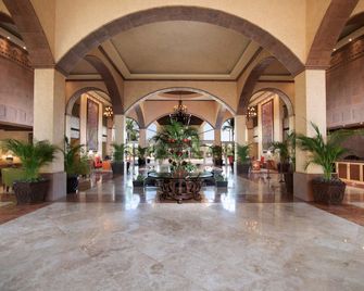 Villa Del Palmar Flamingos Beach Resort & Spa - Nuevo Vallarta - Lobby