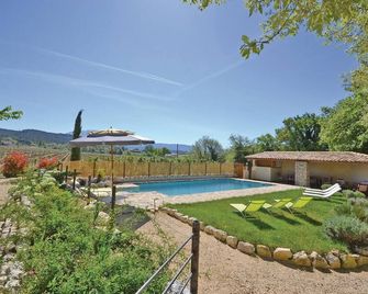 Awesome Home In St Marcellin L Vaison - Vaison-la-Romaine - Piscina