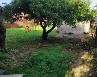 Worcester Town Home & Garden - Worcester - Buiten zicht