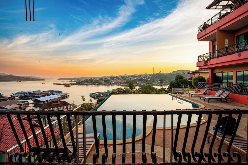 سامبراسوب ريزورت