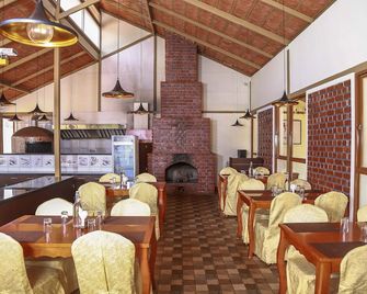 Yantra Resort, Ooty - Ooty - Ravintola