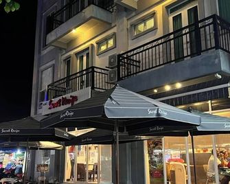 Langkawi Tok Jah Guest House Pantai Cenang - Langkawi - Building