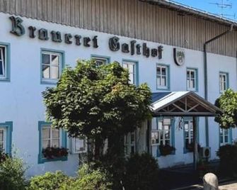 Brauereigasthof Gut Forsting - Pfaffing - Building