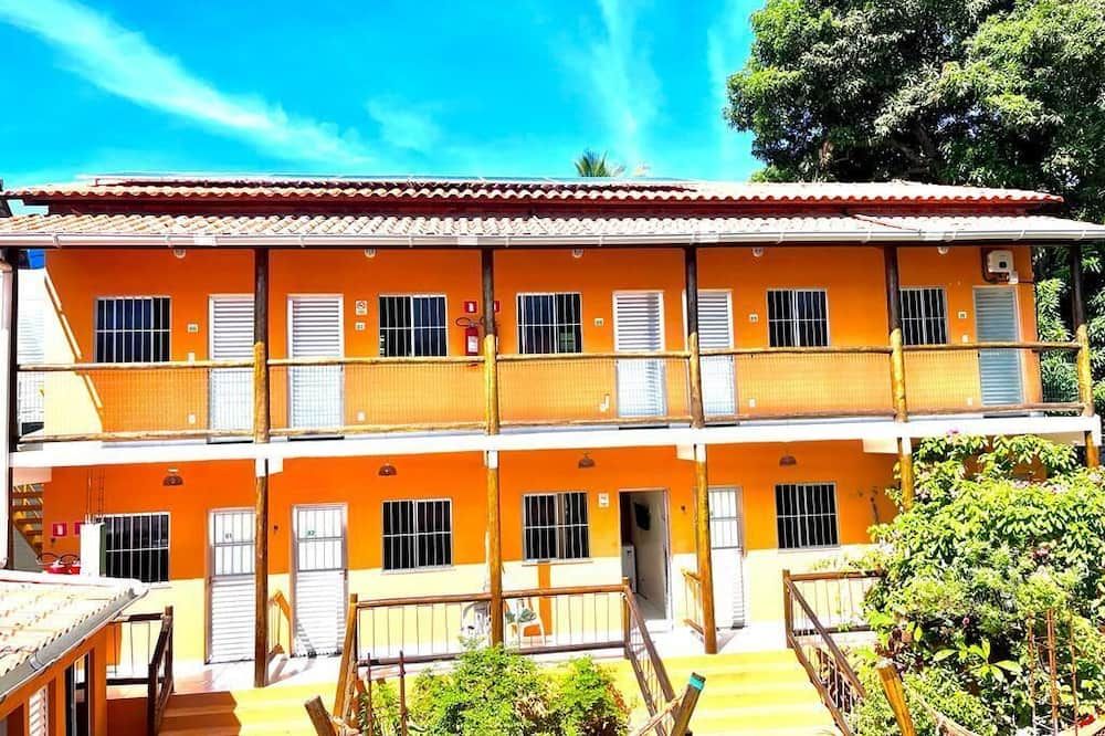 Village enseada do castelo-com carregador de carros eletricos - פראיה דו פורטה - בניין