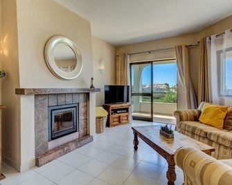 Monte Dourado - Praia do Carvoeiro - Sala de estar