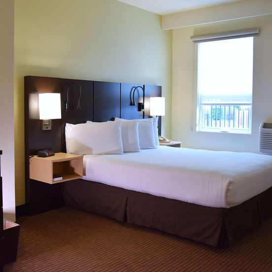 Best Western Seattle Airport Hotel image 1