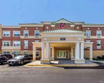 Studio 6 Gaithersburg|Cozy King|Nsmk|Kitchen - Gaithersburg - Building