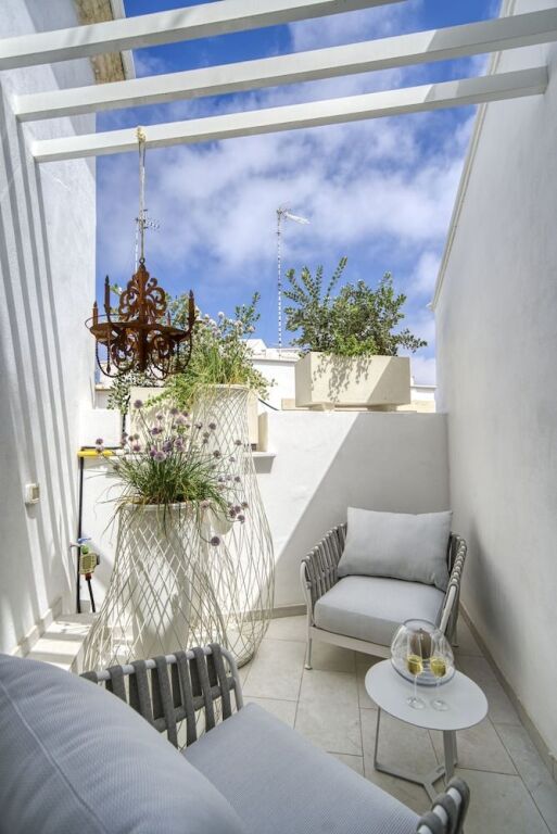 ديمورا فالمار