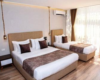 Hotel Driada - Gjakovë - Bedroom