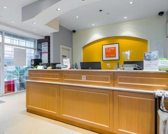 如家快捷上海南京路步行街地铁站店 - 上海 - 櫃檯