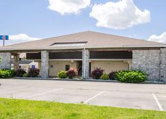 Motel 6 Ashland, OH - Ashland - Bâtiment