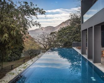 The Roseate Ganges Rishikesh - Shivpuri - Piscina