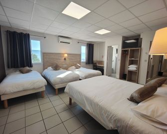 Cit'Hotel Restaurant du Bowling de Millau - Millau - Habitación