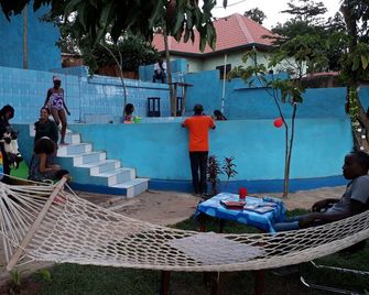 Colours Club and Spa - Kigali