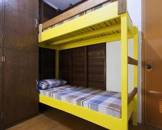 D' Backpackers' Barn - Hostel - Panglao - Bedroom