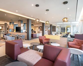 Holiday Inn Mannheim City - Hauptbahnhof By IHG - Mannheim - Lounge