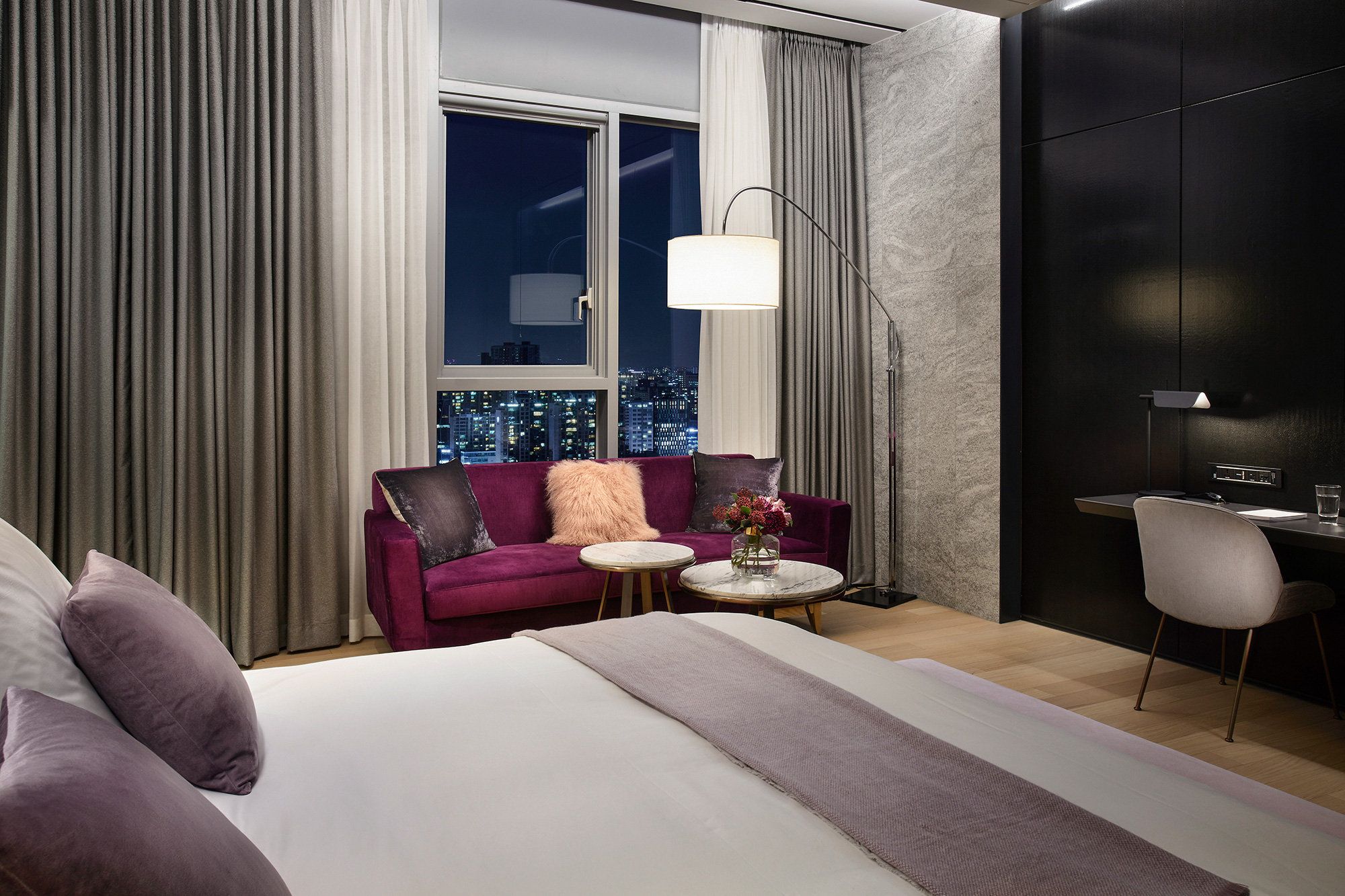 إل 7 جانجنام باي لوت هوتلز