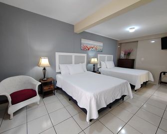 Hotel Bamboo Aeropuerto - Alajuela - Bedroom