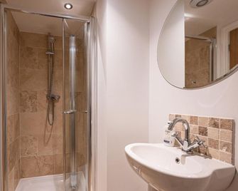 Montrose House - York