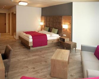 Hotel Krone Langenegg - Lingenau - Bedroom