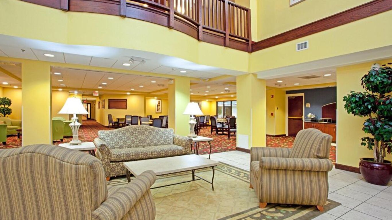 Holiday Inn Express Richmond Airport By IHG