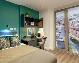 Terry Frost Budget-Friendly Ensuite Room for Students Only - Leeds - Sypialnia