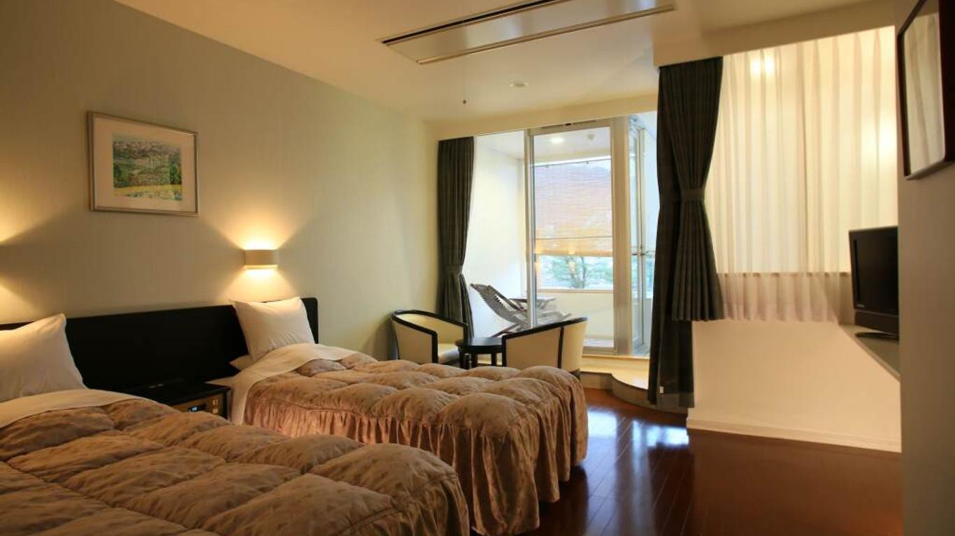 Nozawa Grand Hotel