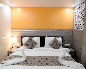 Aalcajars Inn - Patna - Bedroom