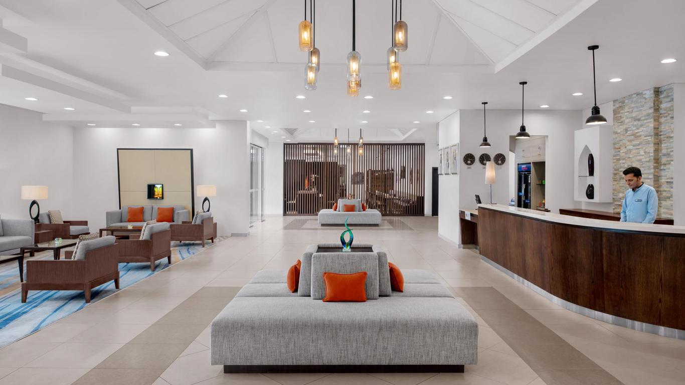 هوليداي إن إكسبرس دبي - حديقة الصفا، أحد فنادق آي إتش جي