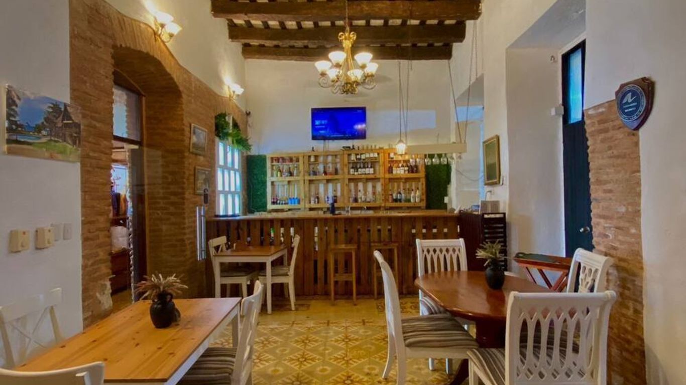 Dona Elvira Boutique Hotel