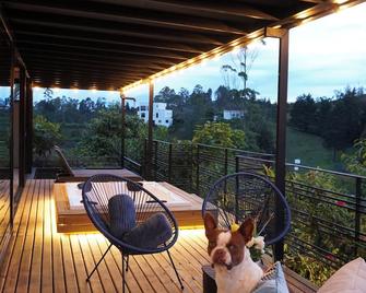 Cumbres Luxury Glamping - Guarne - Balcón