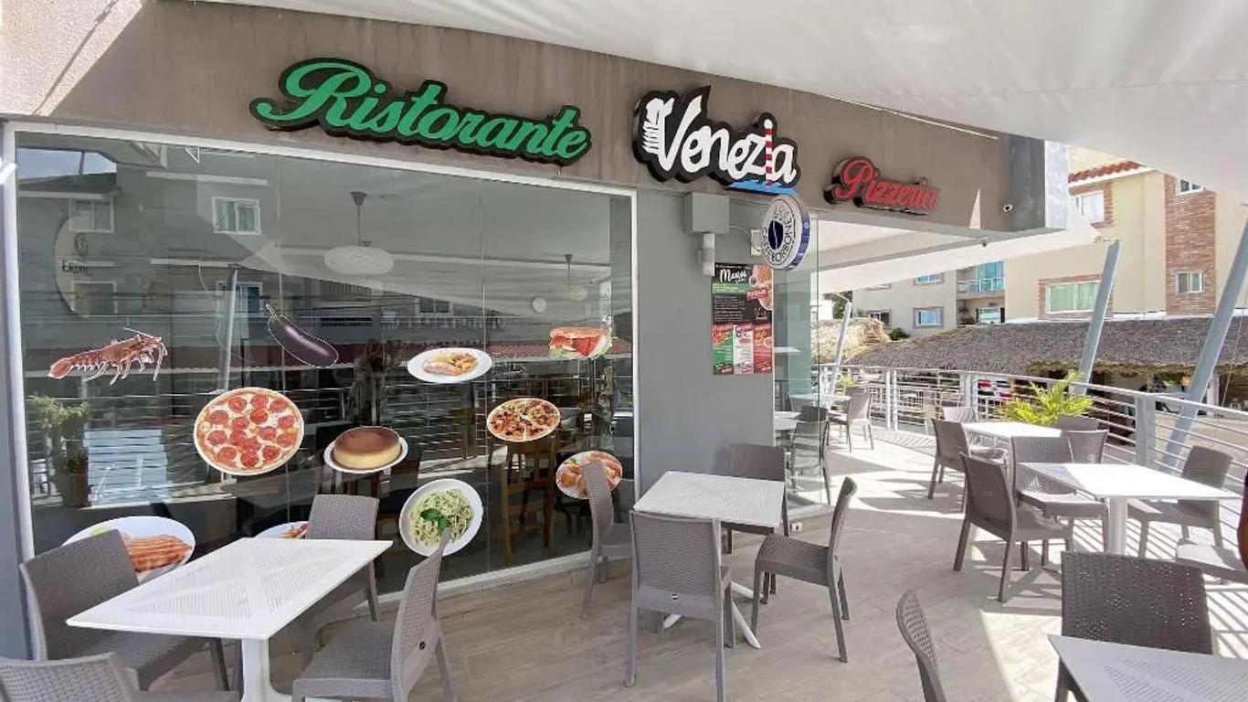 Coral Suites Beach Club & Spa