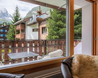 Jolimont Apartments - Zermatt - Balcony
