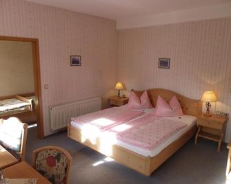 Hotel Wenzels Hof - Großtreben-Zwethau - Schlafzimmer