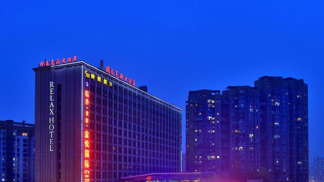 Relax Hotel