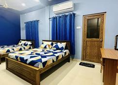 Rajeevan Garden Guest House - Jaffna - Schlafzimmer