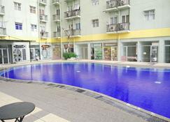 Apartemen The Suites Metro Yudis - Bandung - Pool