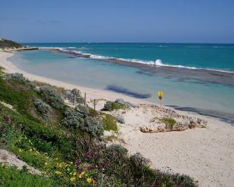 Sea View Terrace Cottage - Yanchep - Playa