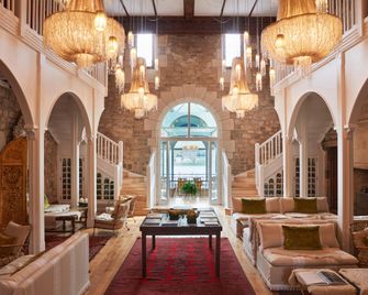 Chateau de Brindos - Anglet - Aula